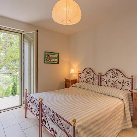 Michela-3 By Interhome Пинето