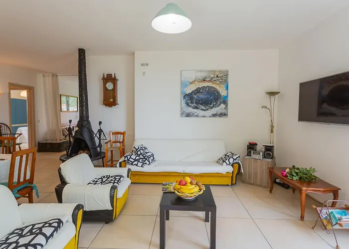 Michela-3 By Interhome